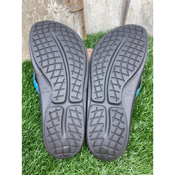 OOFOS OOlala Luxe Flip Flops Black/Bluejay Recovery Sandals Women's 9 - Picture 7 of 7